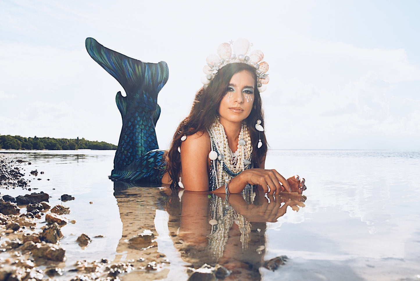 Tiara Ariel - pearls & natural seashells